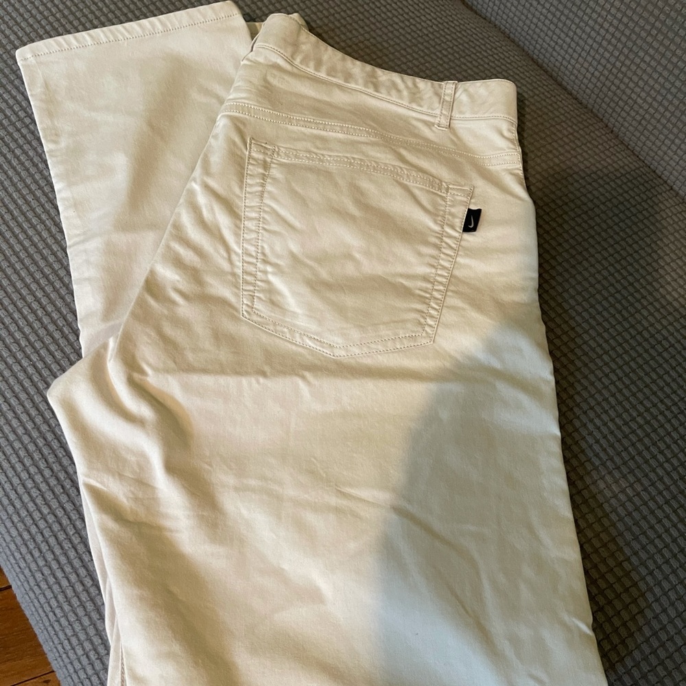 Men’s Nike golf DriFit Flex pants 34 X 34 - Khaki